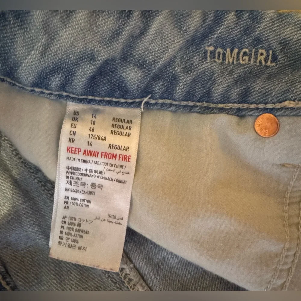 American Eagle Tomgirl button fly, sz 14 regular - Picture 5 of 5